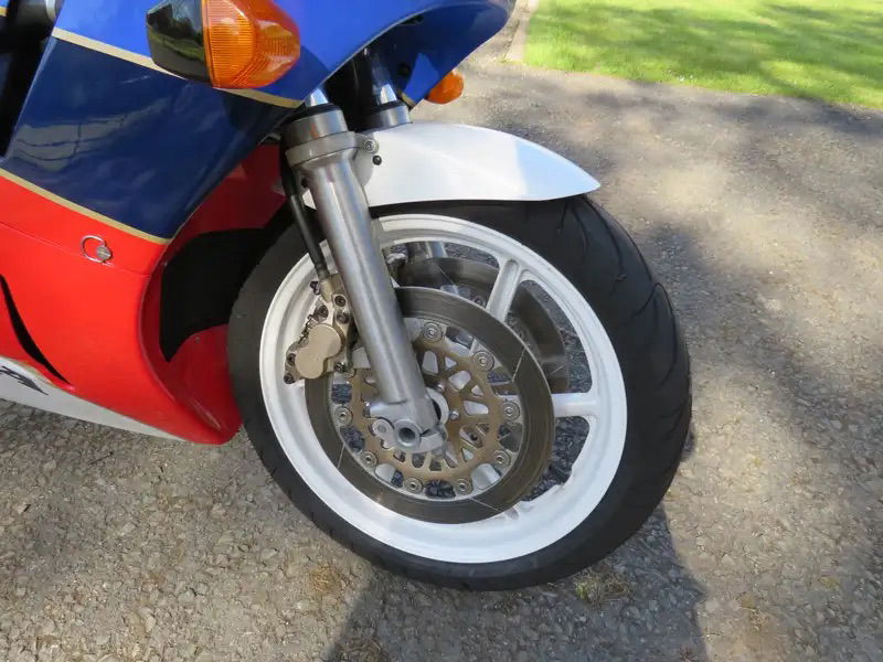 Honda RC30 / VFR750R